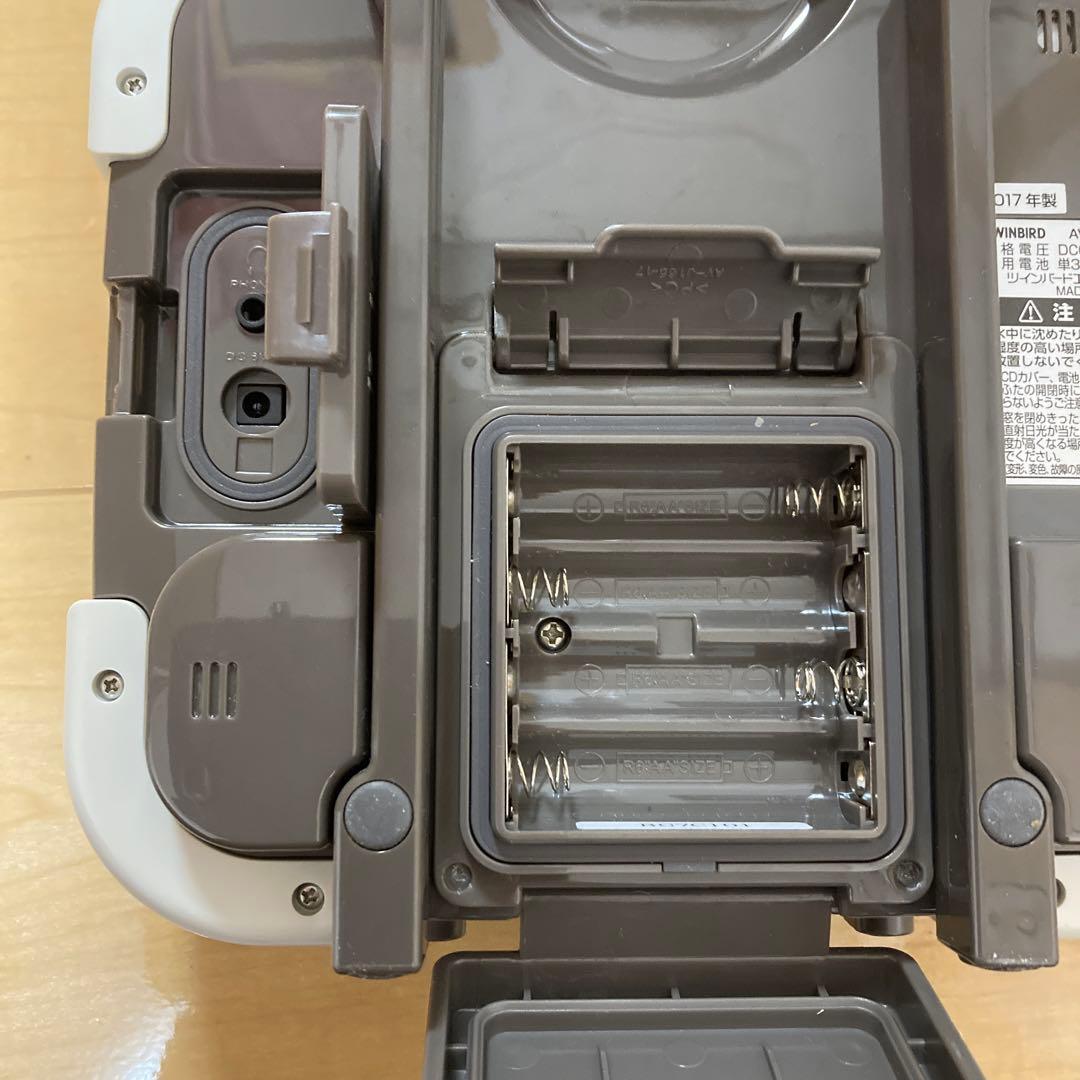 美品 ツインバード 防水CDプレーヤー ZABADY AV-J166 2017年