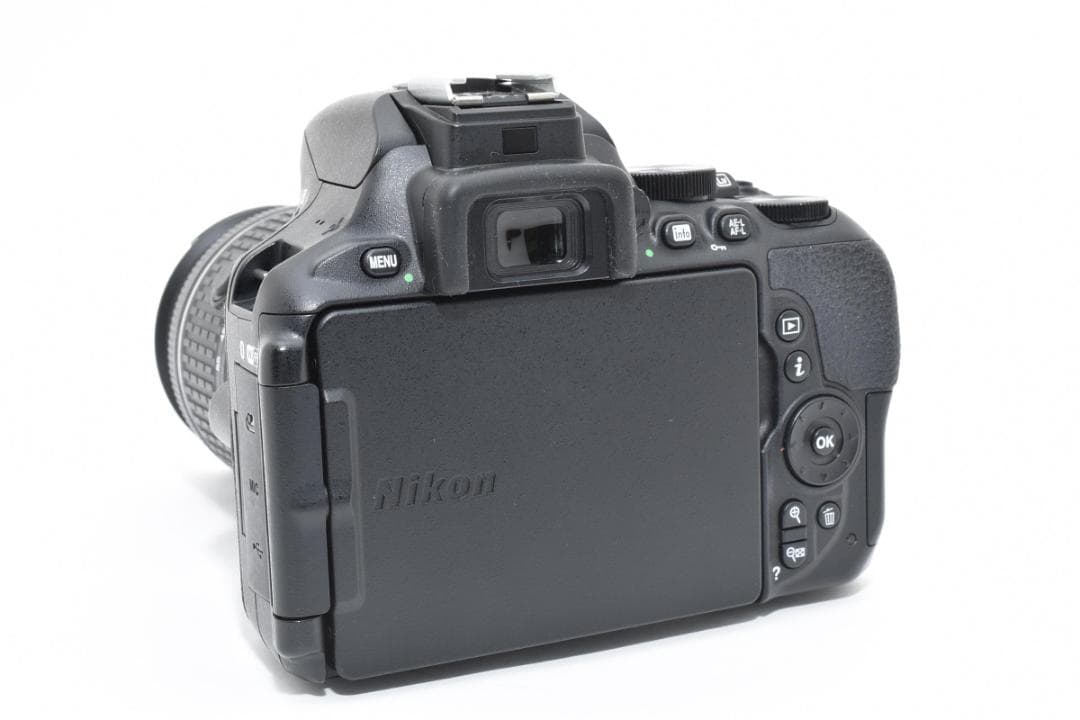 ❤即購入1000円OFF❤Nikon D5600❤Wi-Fi❤卒業式の思い出に❤