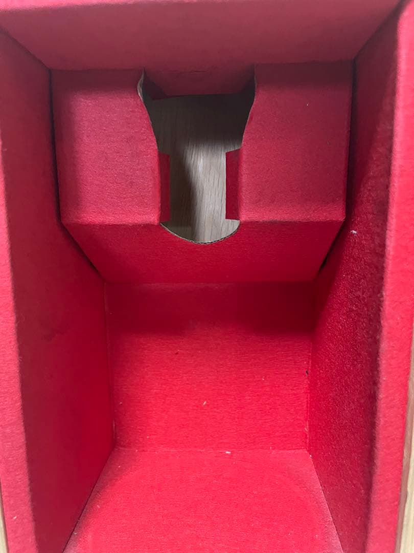 サントリー有田焼空き瓶や空箱