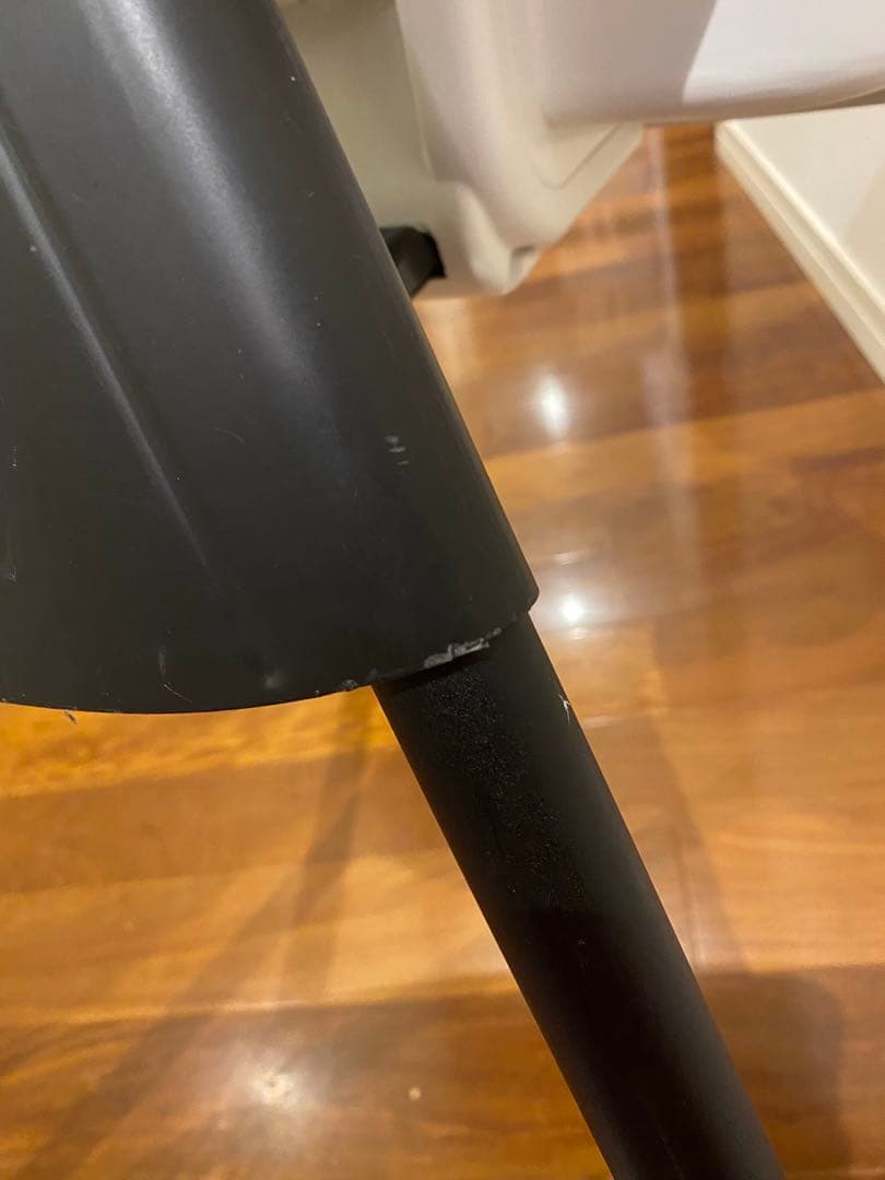 廃盤品　ベビービョルン ハイチェア　ホワイト　ハーネスあり