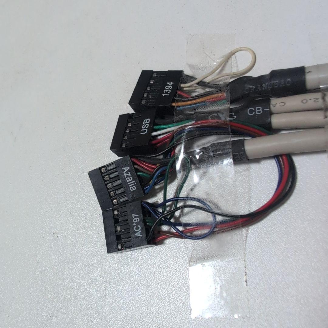 PCケース　ガンダム仕様　AOpen G326　microATX 中古