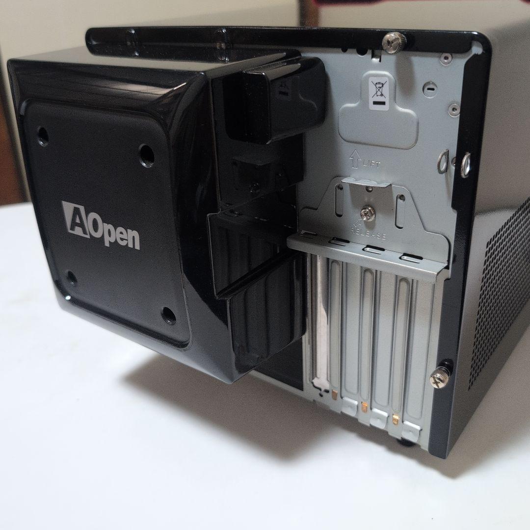 PCケース　ガンダム仕様　AOpen G326　microATX 中古