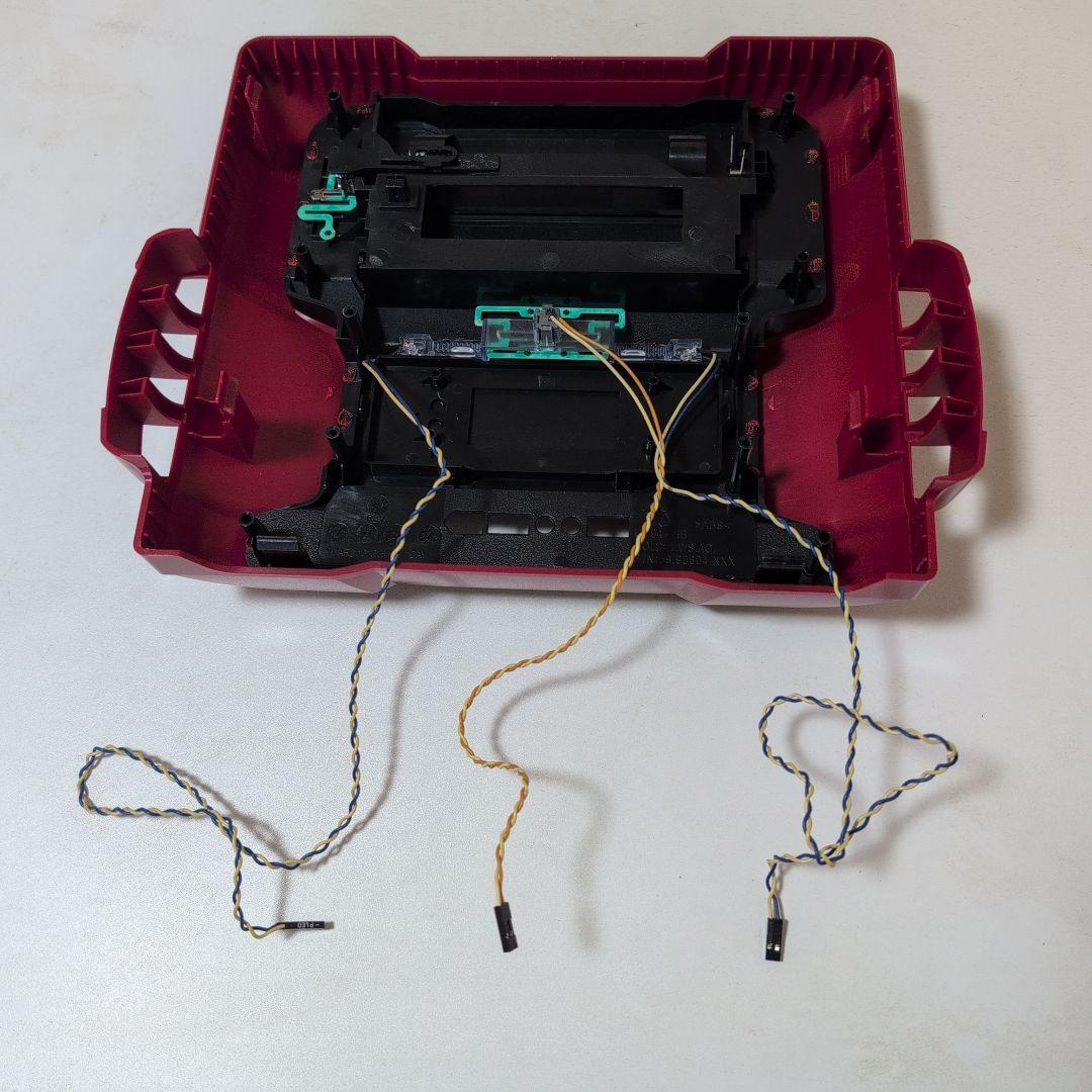 PCケース　ガンダム仕様　AOpen G326　microATX 中古