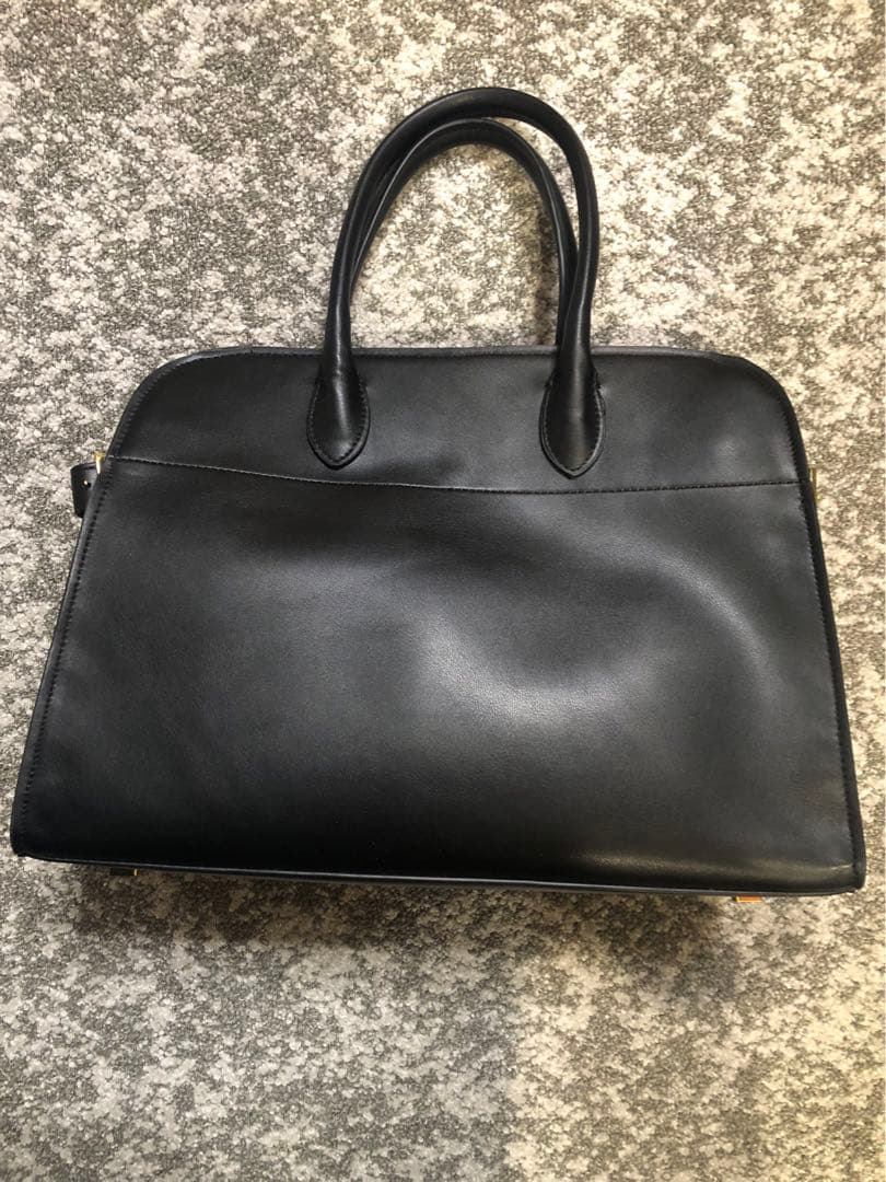 新品未使用✨THE ROW バッグ ノベルティ マルゴー15 本革