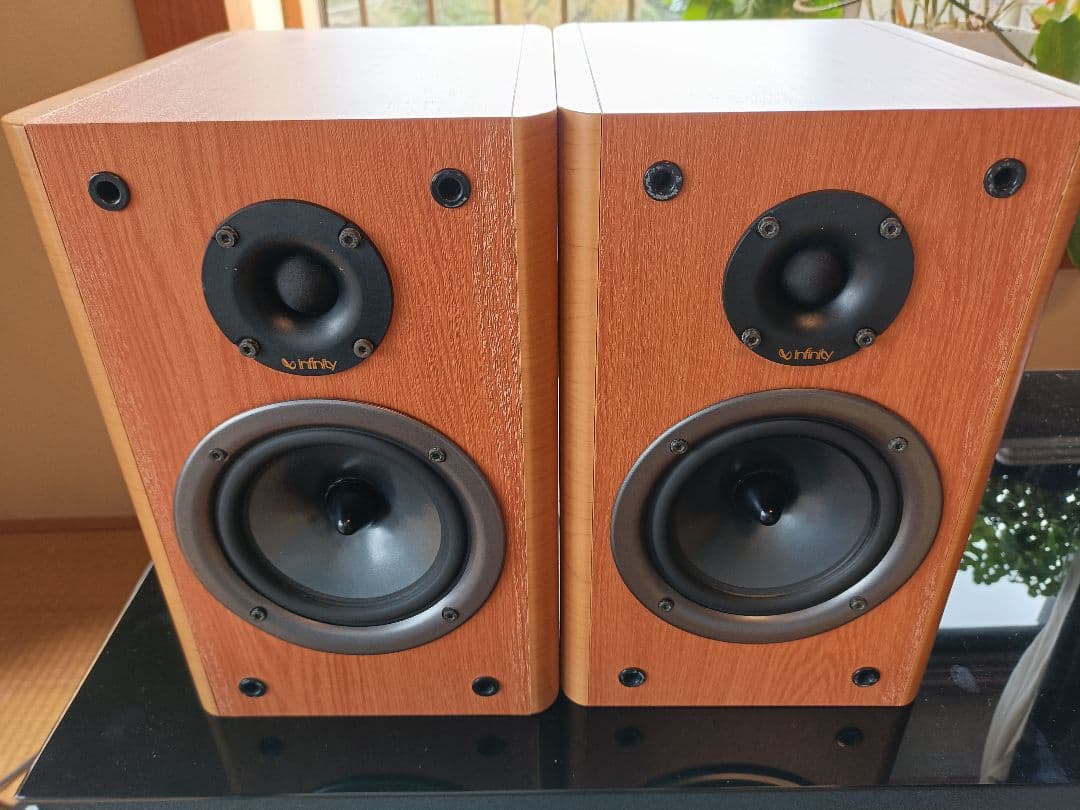 infinity ブックシェルフスピーカー