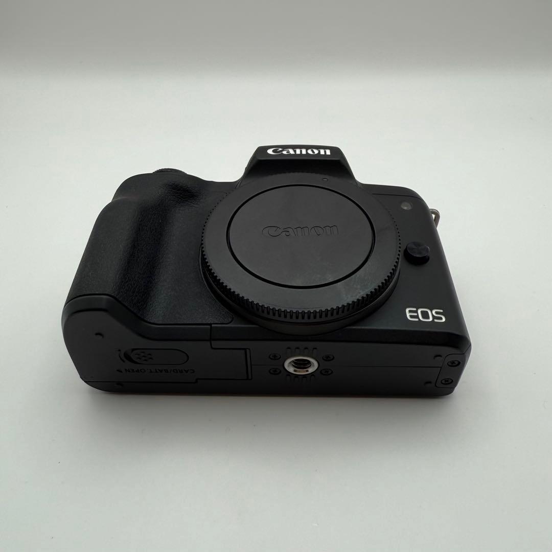 【美品】Canon EOS Kiss M ブラック レンズ付き