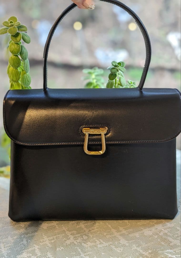 銀座和光オリジナル本革バッグ　ネイビー