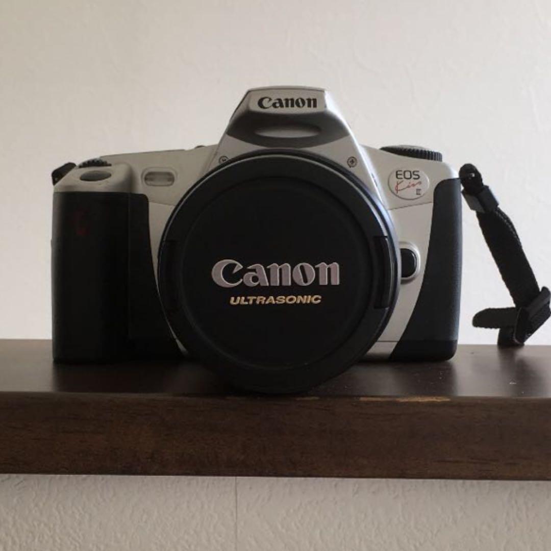 Canon キヤノン EOS KISS Ⅲ フイルムカメラ バッグ・レンズ2本付