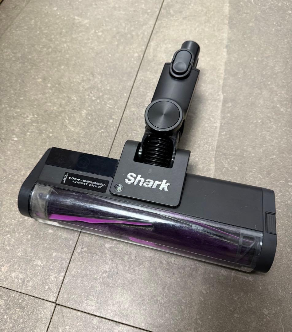 Shark◇CleanSense iQ+ IW3241J メタルブラック