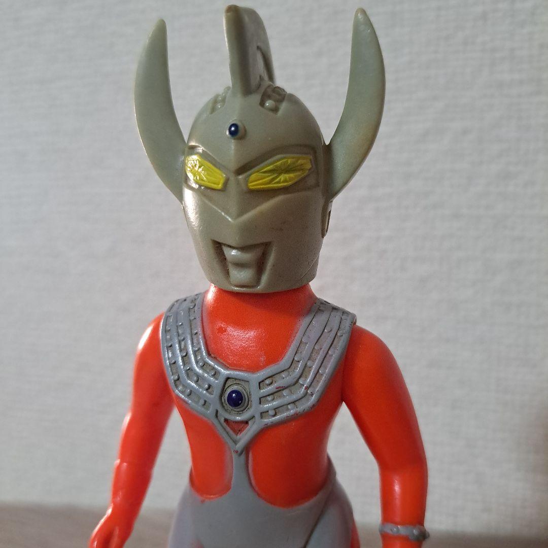 ソフビ　ウルトラマンタロウ　ブルマァク