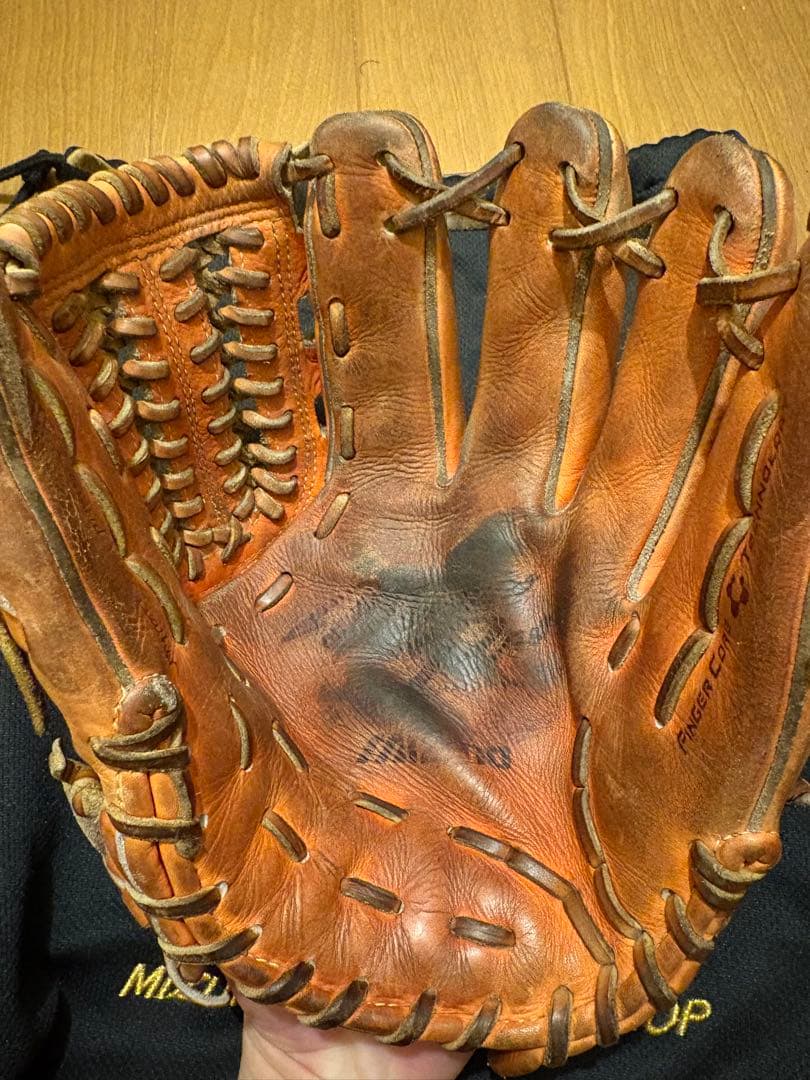 Mizuno Pro 硬式グローブ オレンジ