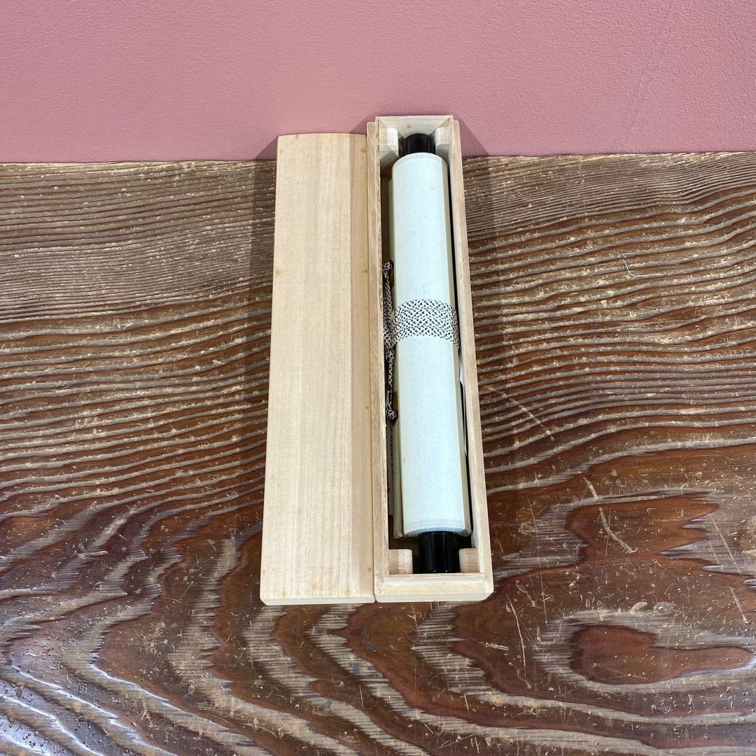 美品 掛け軸 柳生芳徳寺 橋本紹尚作「清流無間断」共箱 禅語 茶掛け