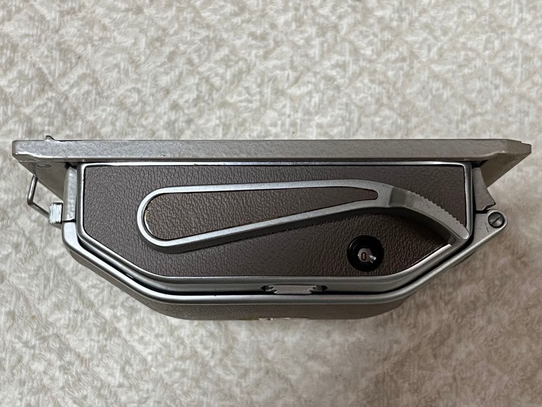 リンホフ　4×5カメラ取付形状　120ブローニ用6×7フィルムホルダー