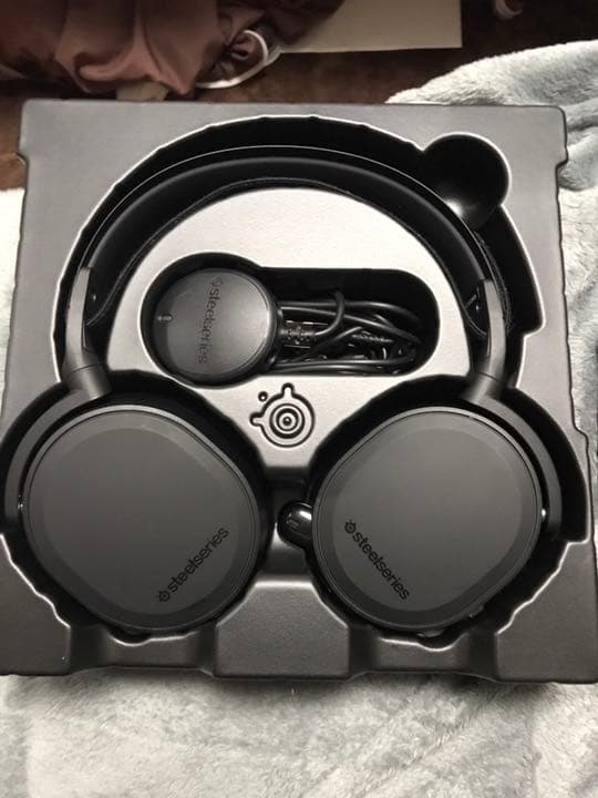 steelseries ARCTIS7 使用期間3日