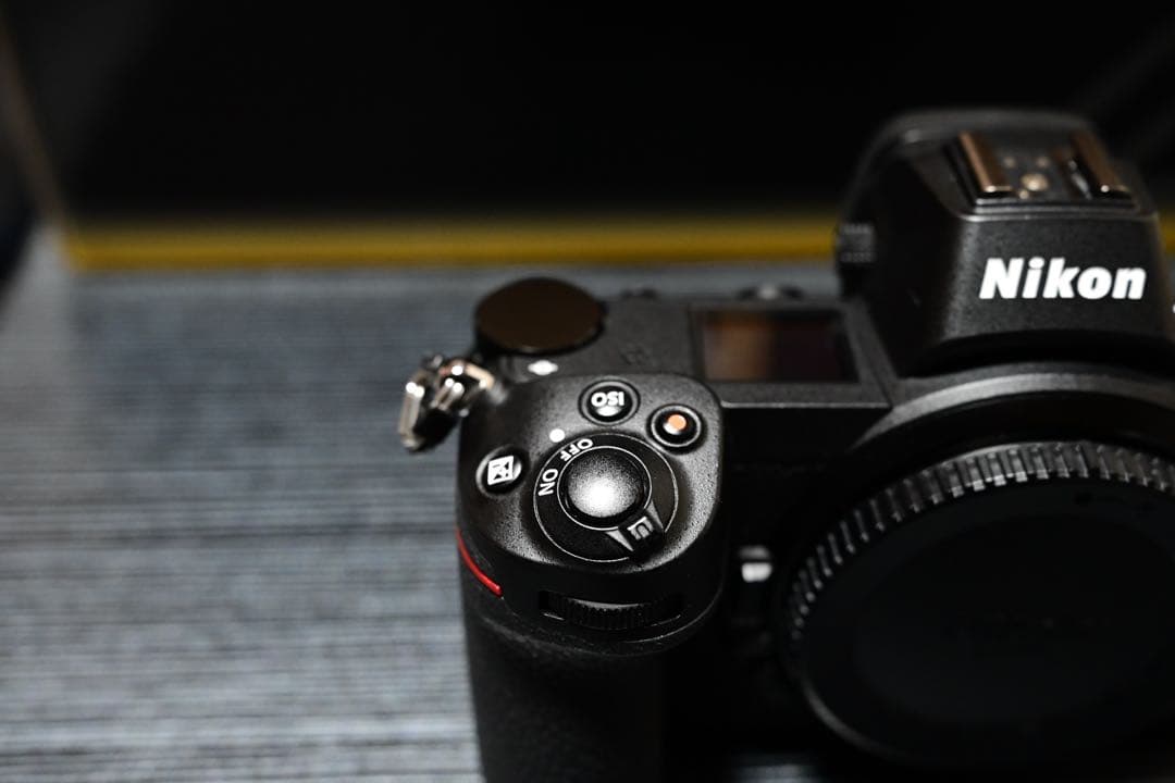 【良品】Nikon Z6 ボディ フルサイズミラーレスカメラ【即納】19067枚