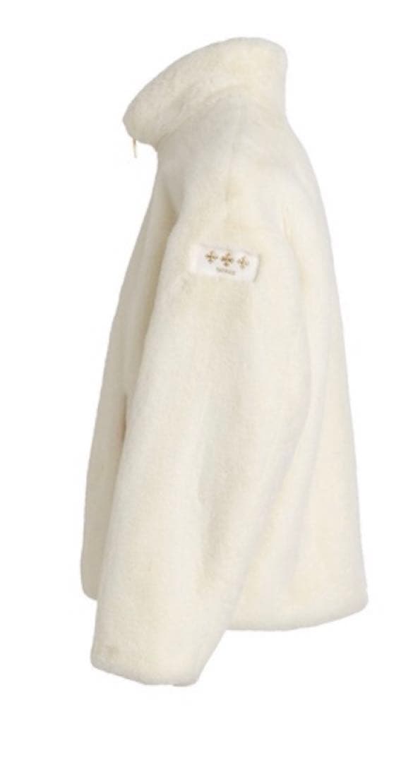 新品タグ☆エリ☆TATRASバルブラ エコファー　ボアブルゾン　ホワイト1