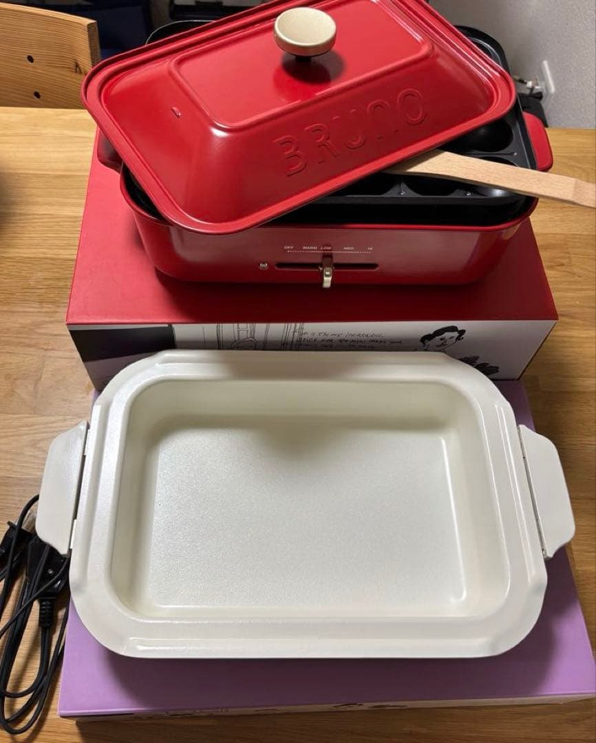 BRUNO ホットプレート たこ焼きプレート・セラミックコート鍋付き