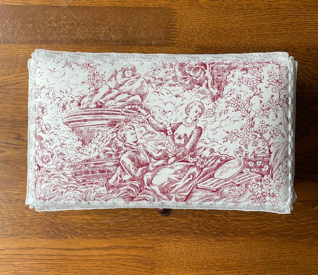 カルトナージュボックス　レアなアンティーク生地