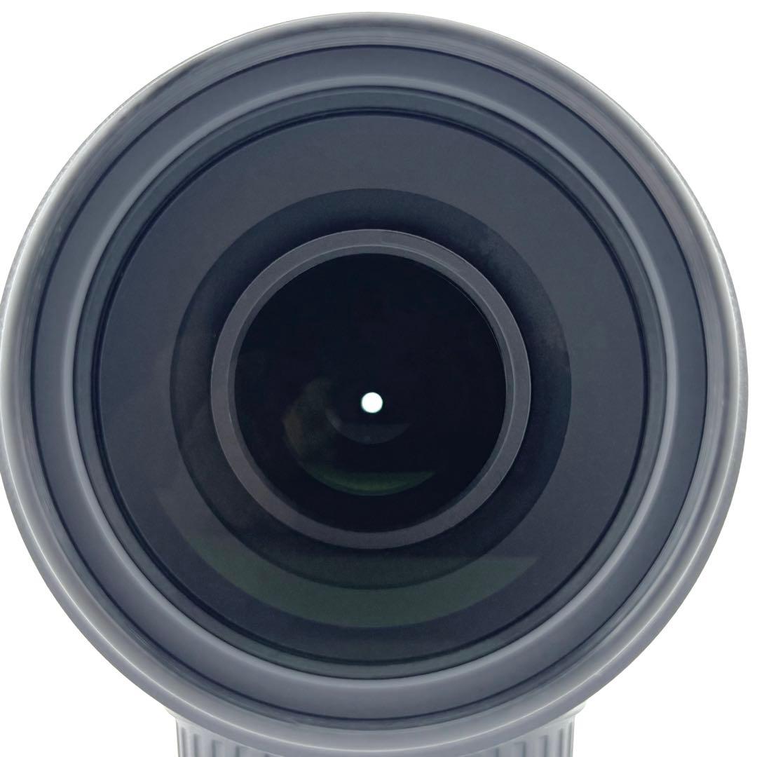 超望遠レンズ Nikon 55-300㎜ ED VR ニコン　 手振れ補正
