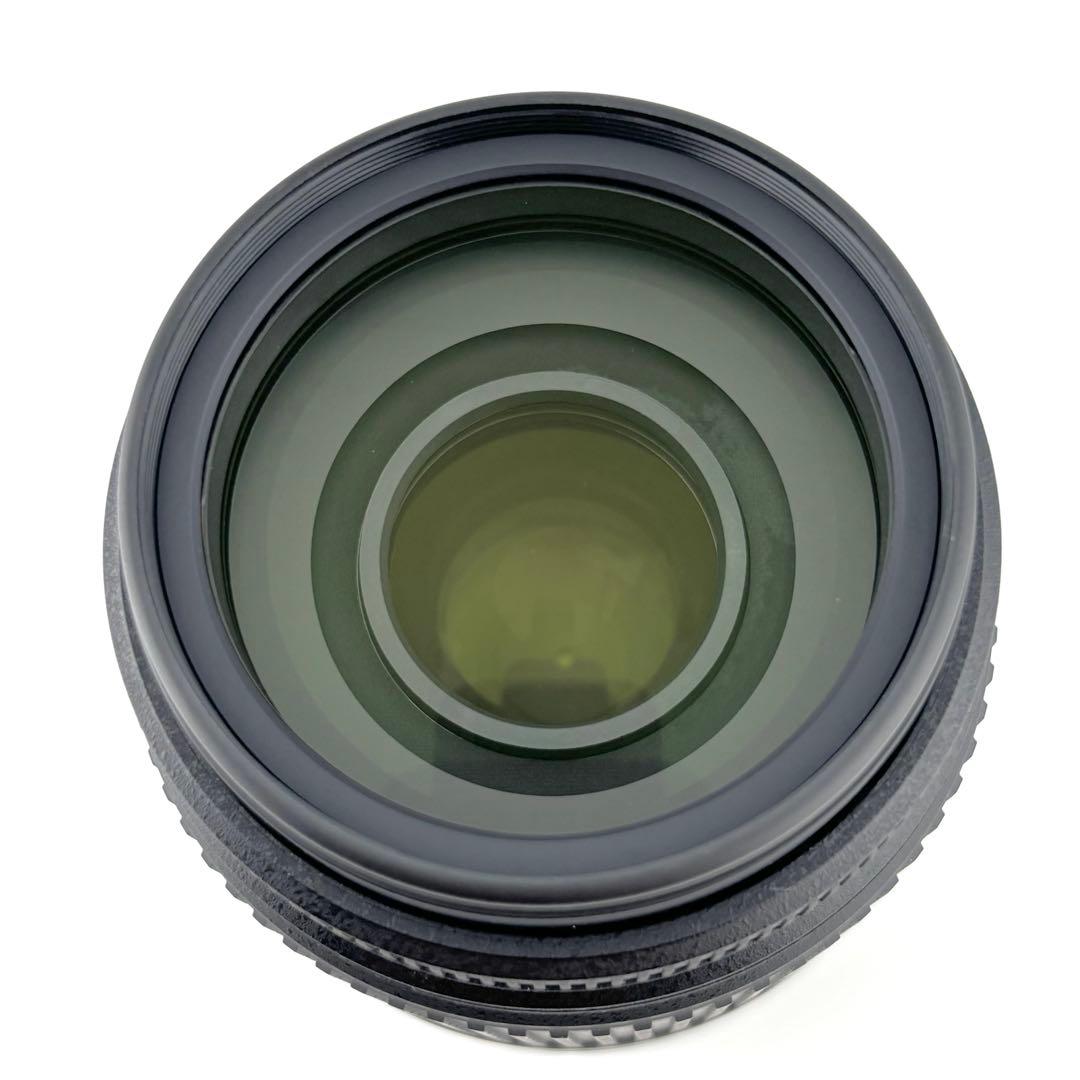 超望遠レンズ Nikon 55-300㎜ ED VR ニコン　 手振れ補正