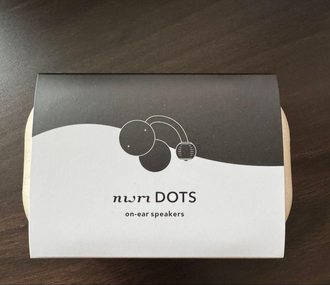 nwm DOTS チャコールブラック