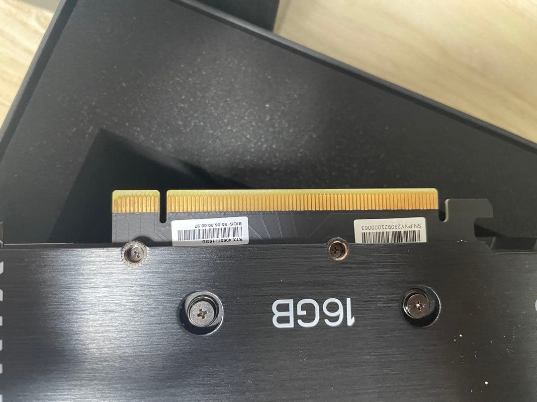 GEFORCE RTX 4060ti 16GB グラフィックボード