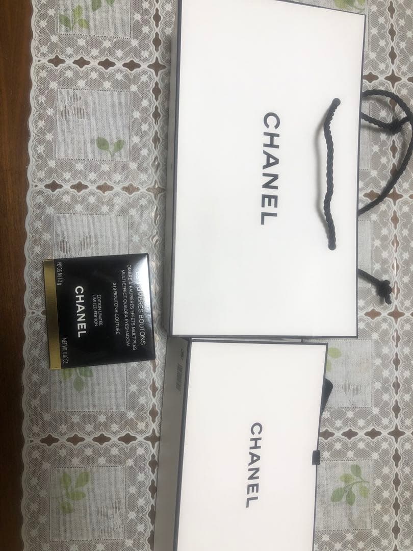 アイシャドウ chanel 219 BOUTON COUTURE