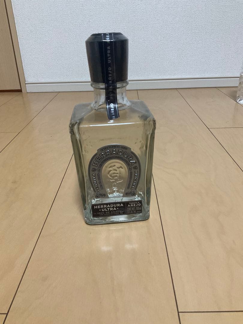 HERRADURA ULTRA ANEJO 700ml 40% テキーラ