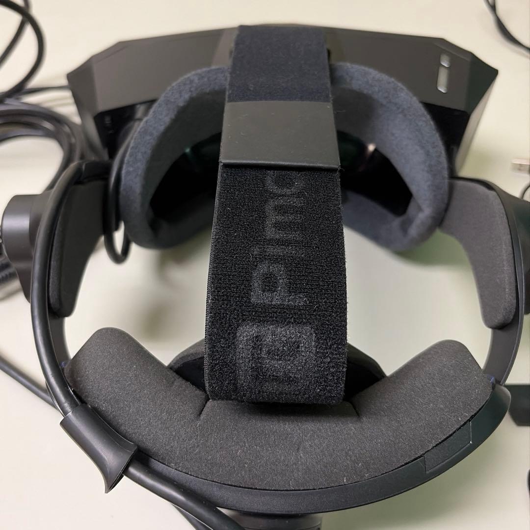 VRヘッドセット　Pimax Crystal Light
