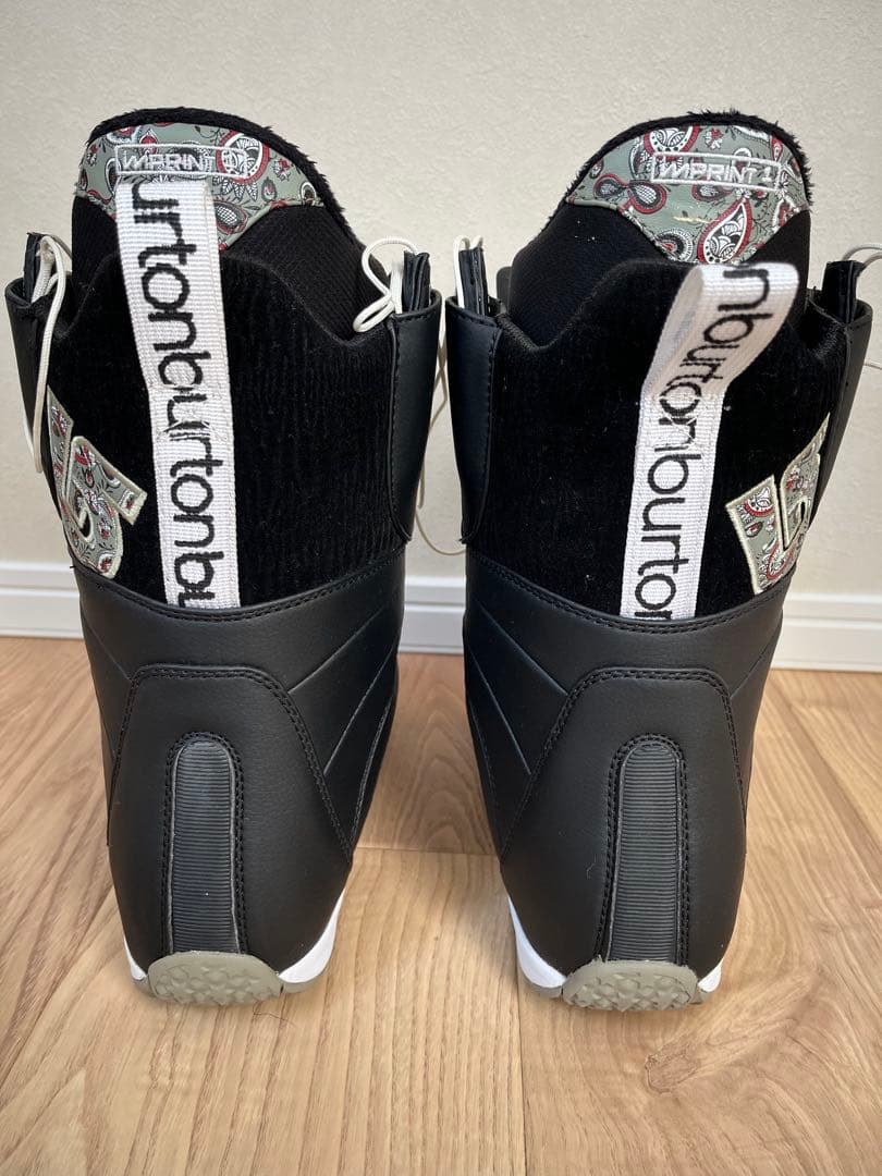 Burton スノーボードブーツ 女性用 黒