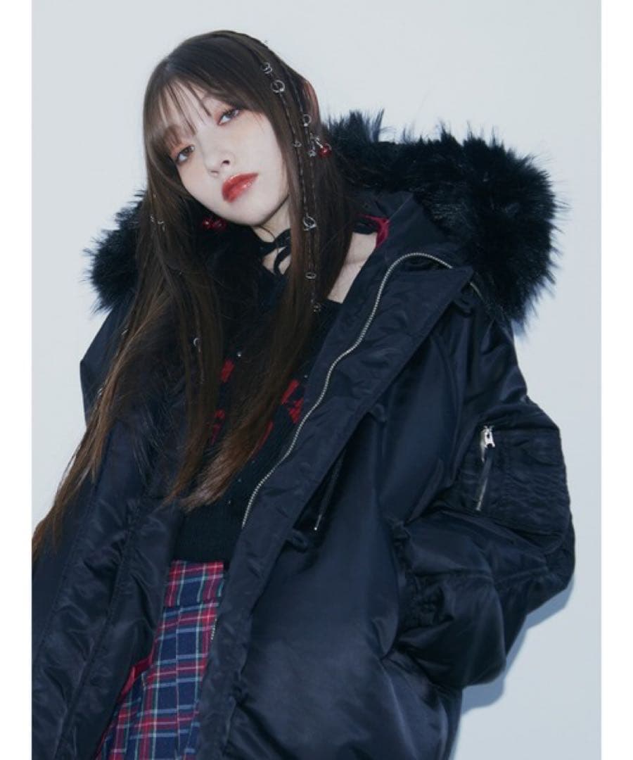 ルーズN-2Bブルゾン ファーフード付き