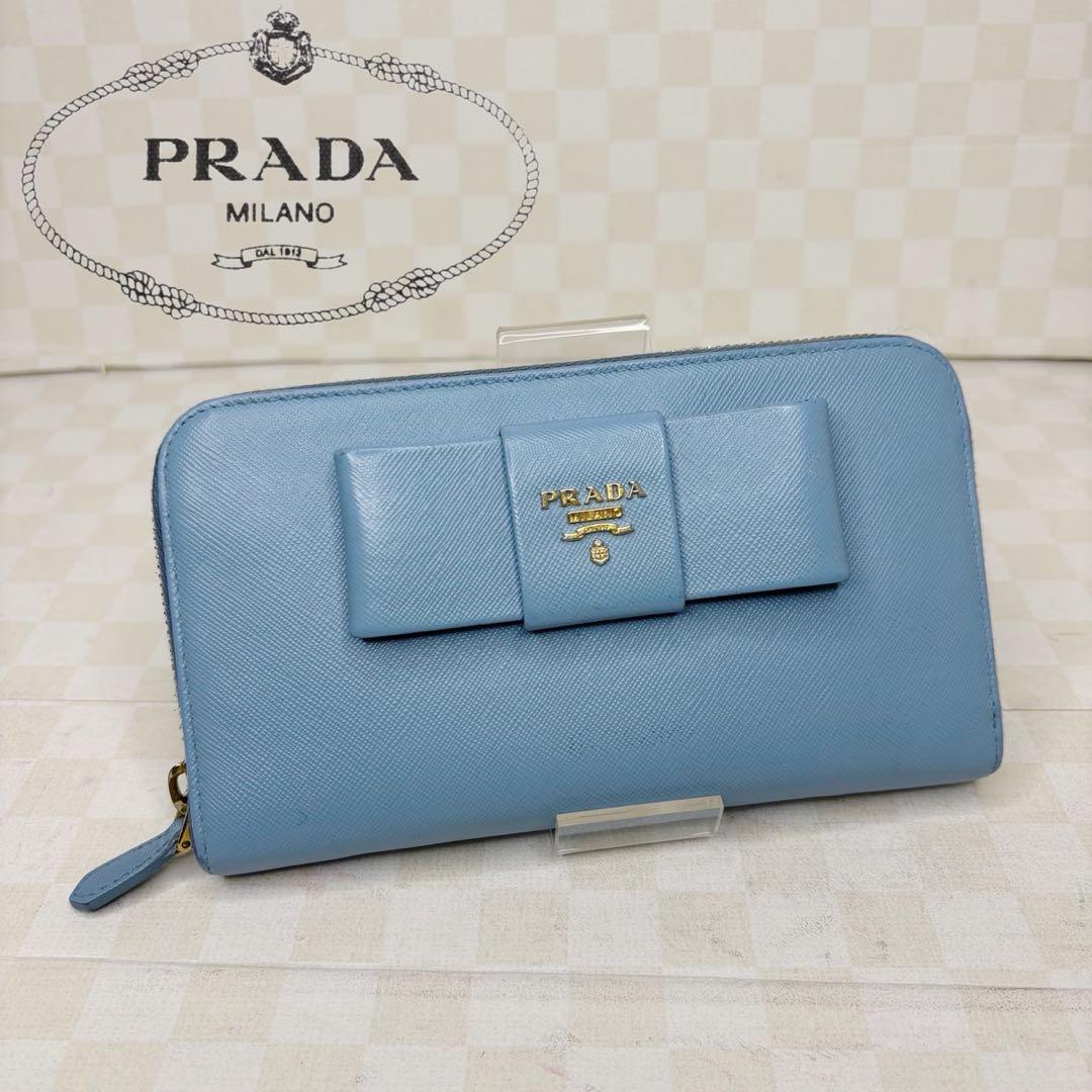 極美品　PRADA プラダ　長財布　ラウンドファスナー　M05
