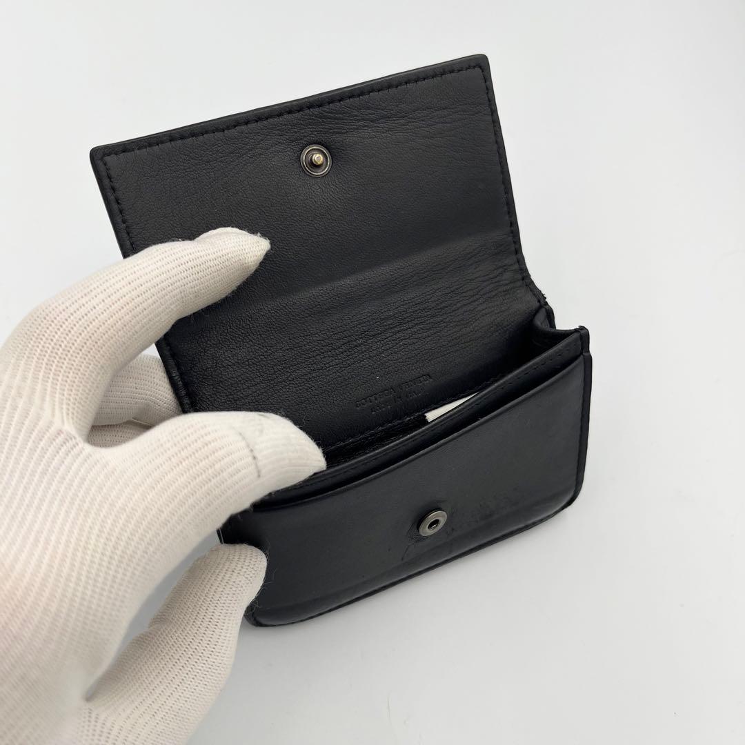 【人気アイテム】ボッテガヴェネタ　名刺入れ　イントレチャート　黒