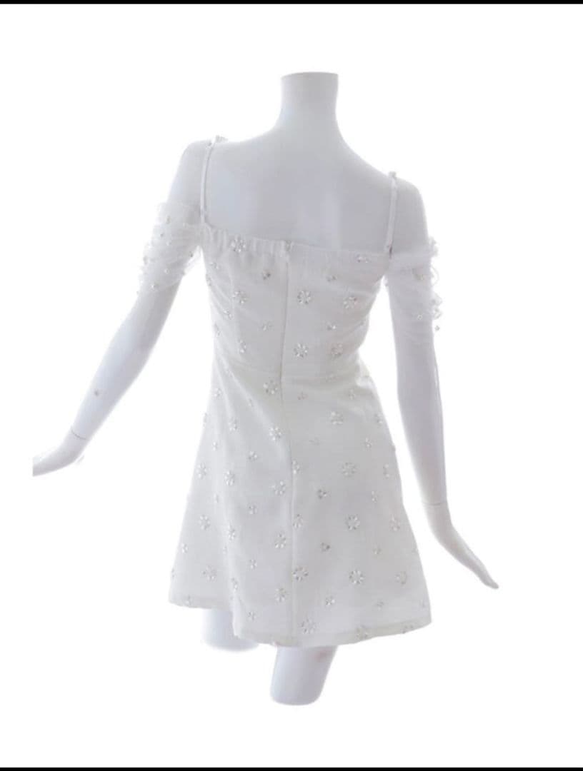 jewels ビジューAラインドレス　キャバドレス