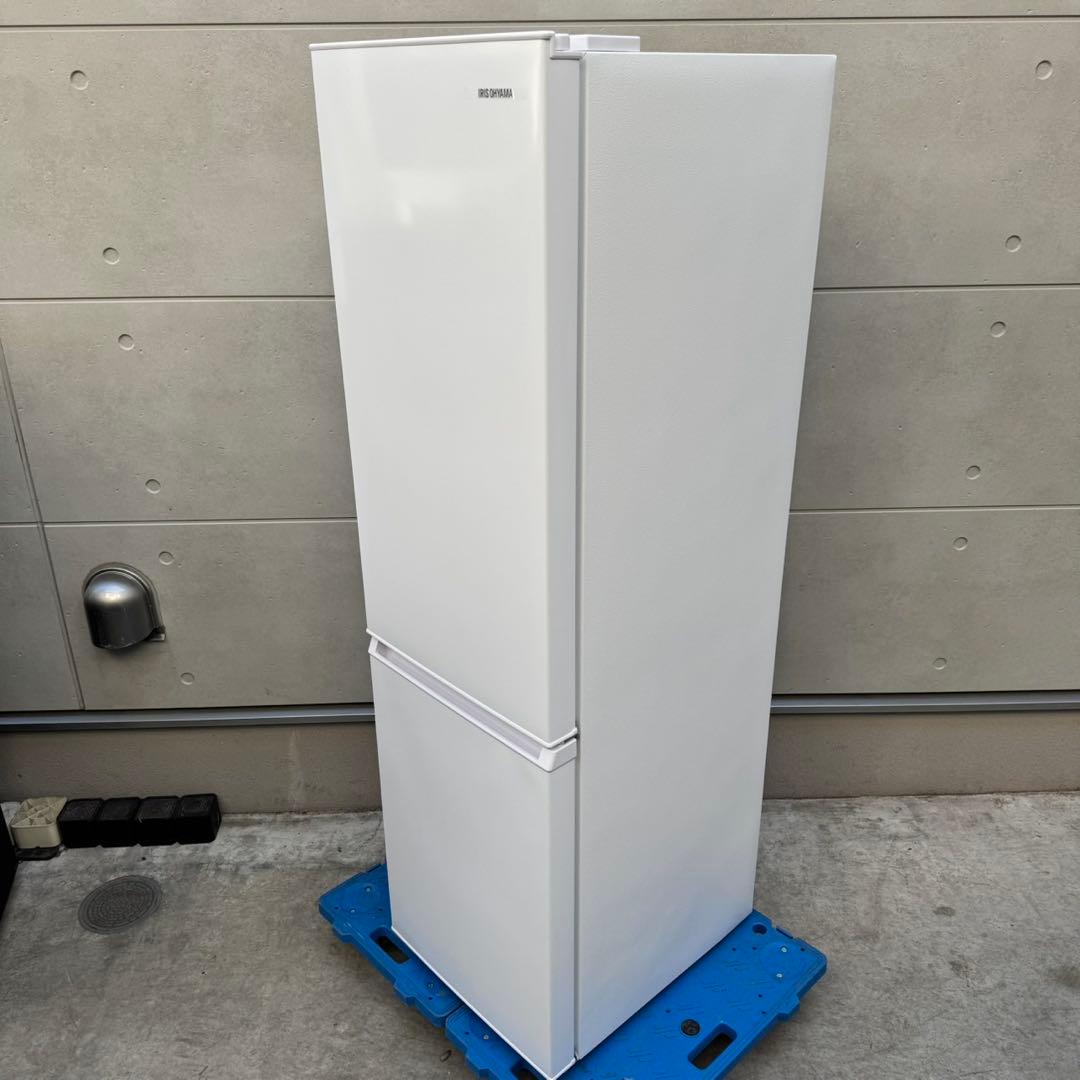 181⭐️2024年製★新品、未使用品★アイリスオーヤマ　冷蔵庫　大型　一人暮らし