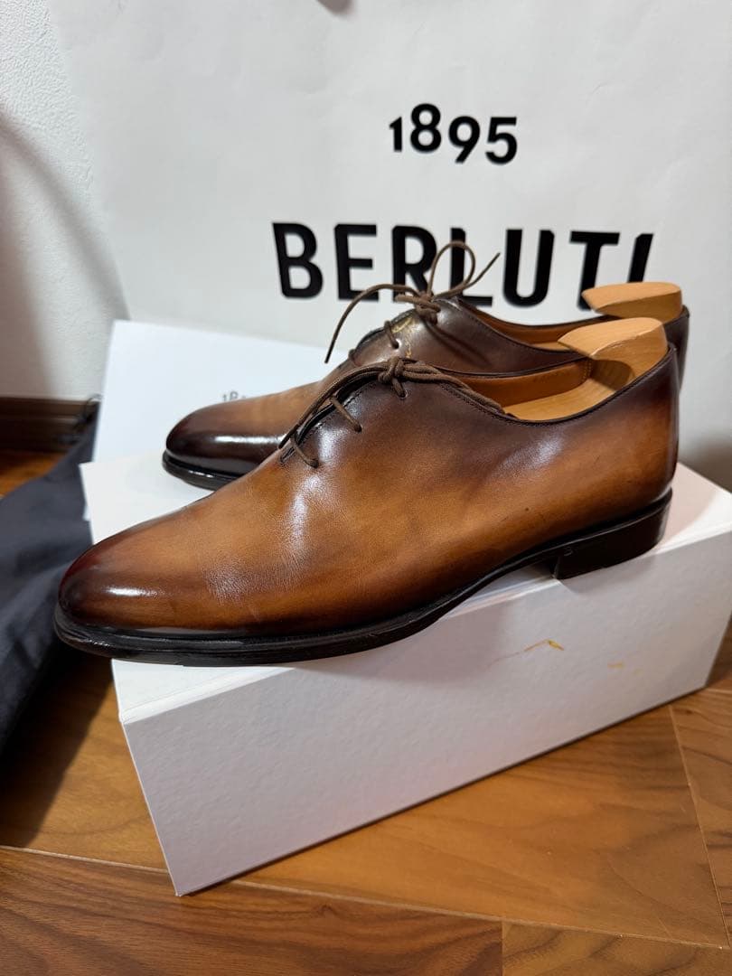 定価35万ベルルッティ アレッサンドロカリグラフィーレザーシューズ ゴールデン