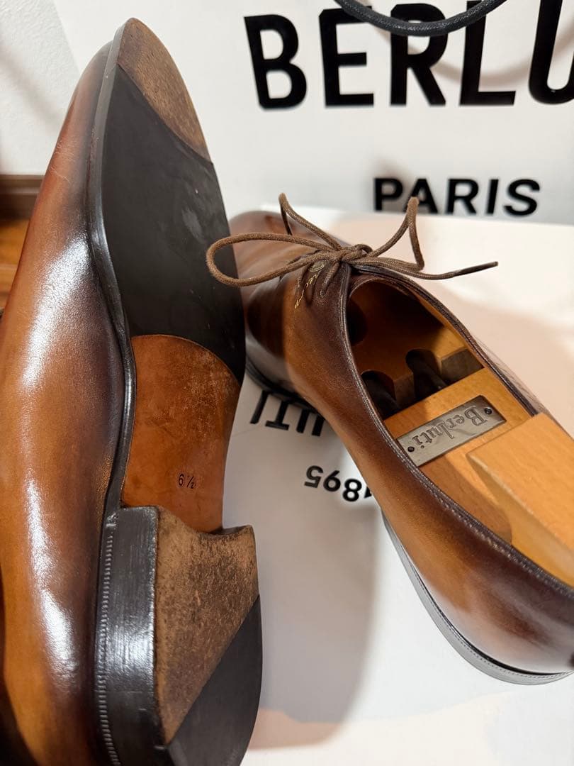 定価35万ベルルッティ アレッサンドロカリグラフィーレザーシューズ ゴールデン