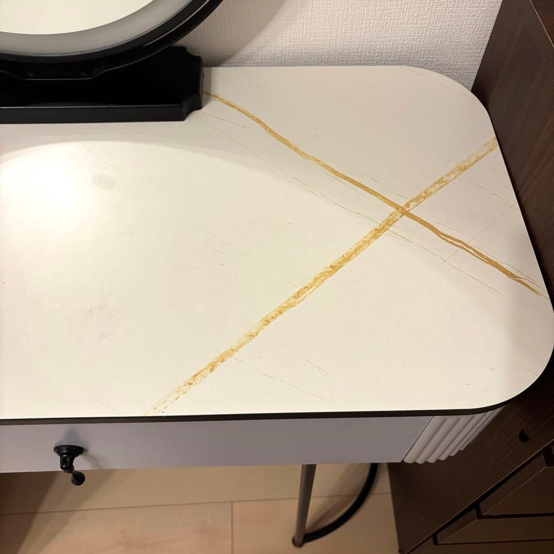 引越しの為値下げ【美品/定価11万円】ドレッサー／メイク台／YVYKFZD