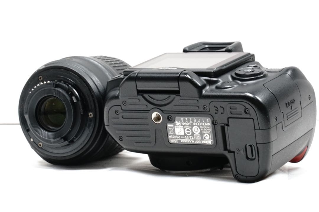 Nikon D5000♥️レンズセット 初心者おすすめ スマホ転送 一眼レフ