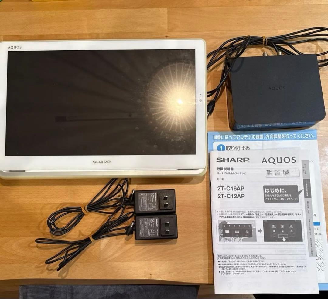 SHARP / ポータブルテレビ 2T-C16AP