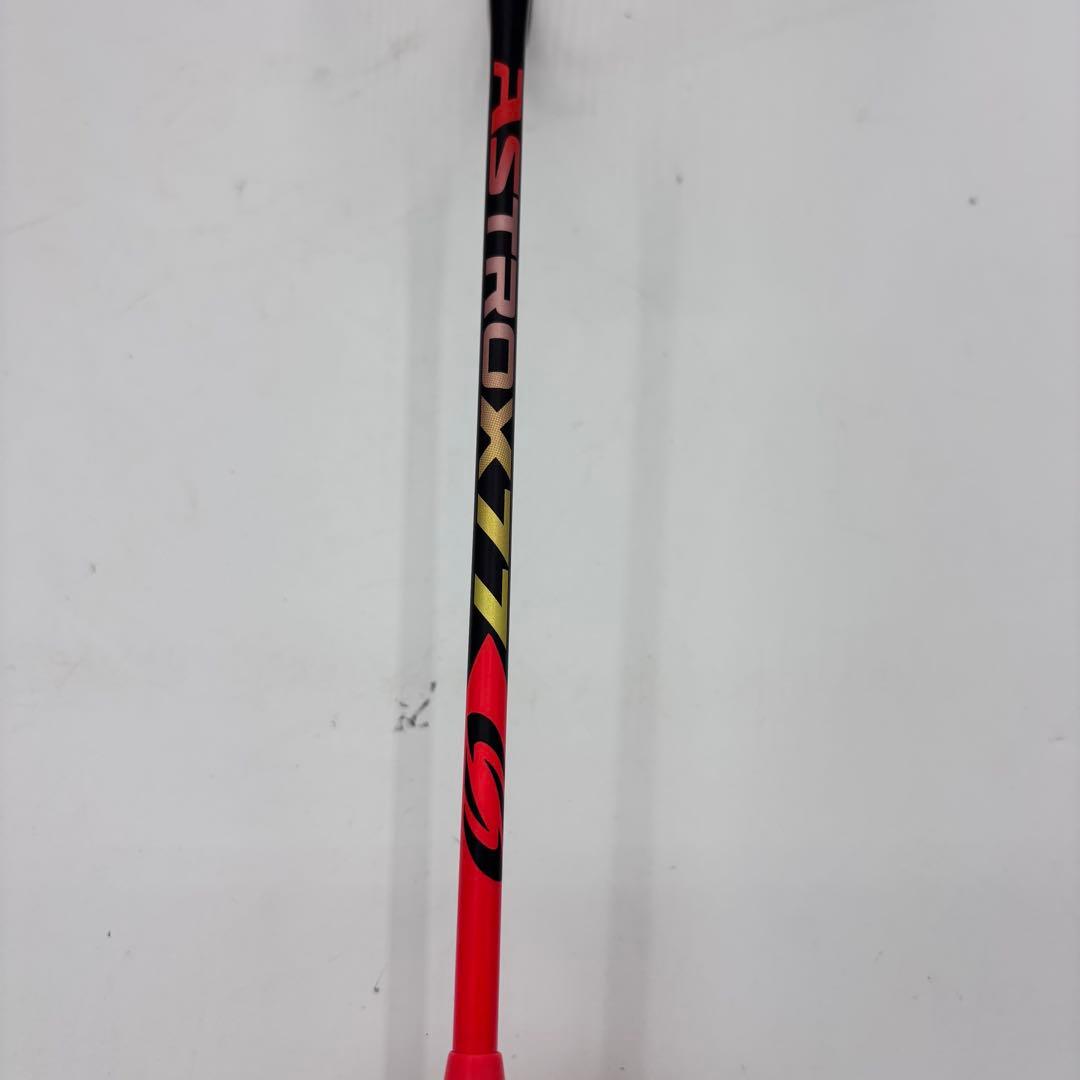 ヨネックス　アストロクス77 シャインレッド