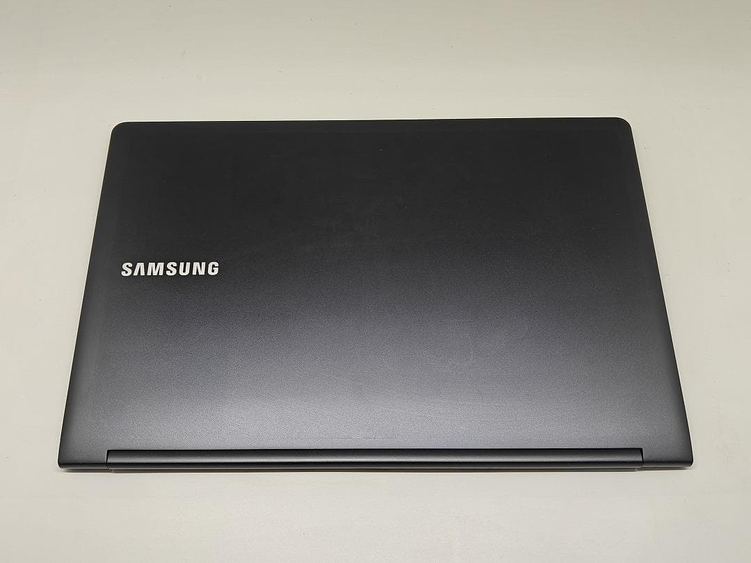【SAMSUNG】爆速 Corei7/SSD256GB ノートPC 16GBB1