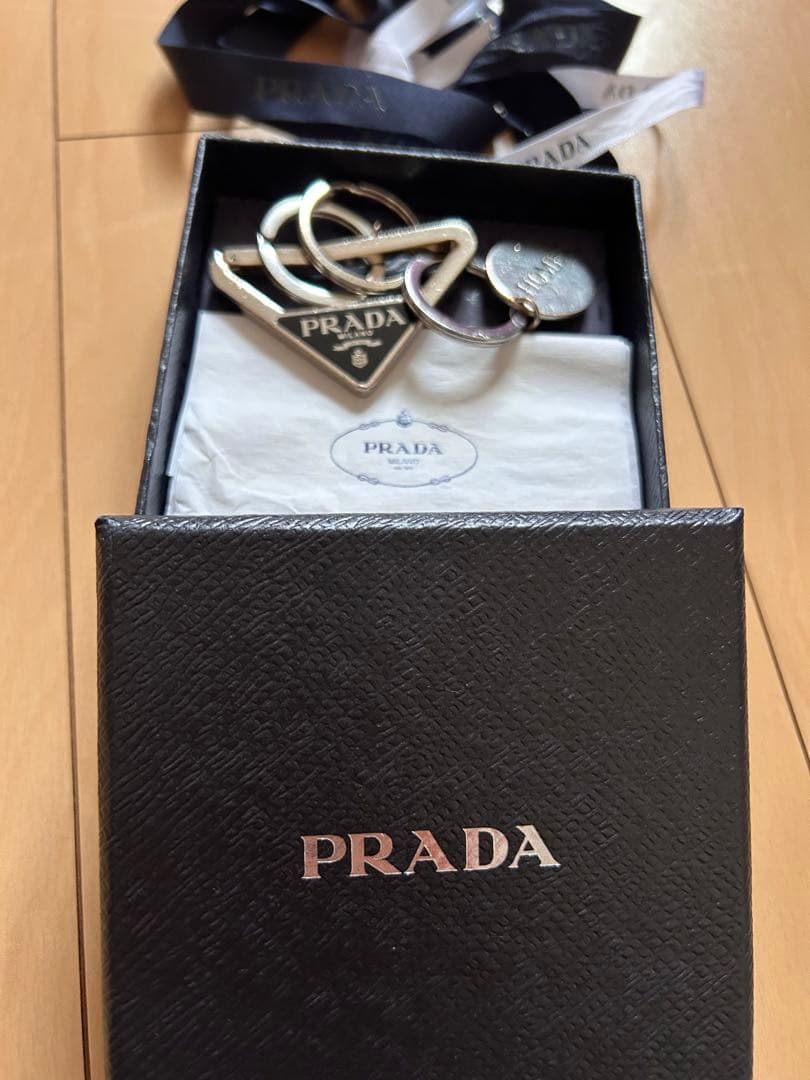 「PRADA」キーリング　カラビナ