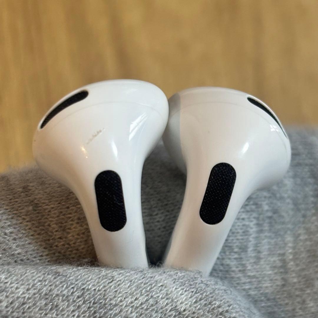 AirPods第4世代 アクティブノイズキャンセリング搭載モデルMXP93J/A