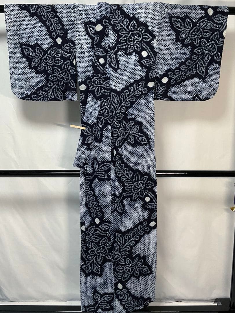 C659綿　浴衣　有松絞り　居敷当付　美品　着物