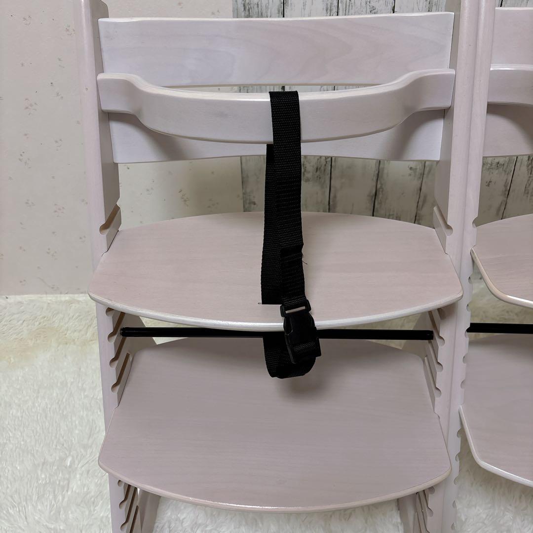 美品 アイリスオーヤマ ベビーチェア 2脚セット ハイチェア 木製 ベルト付き