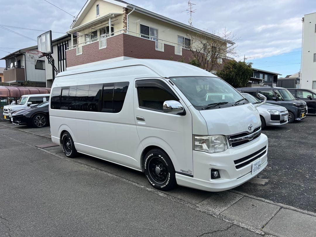 ヨコハマパラダ（ホワイトレター） 215/65R/60C