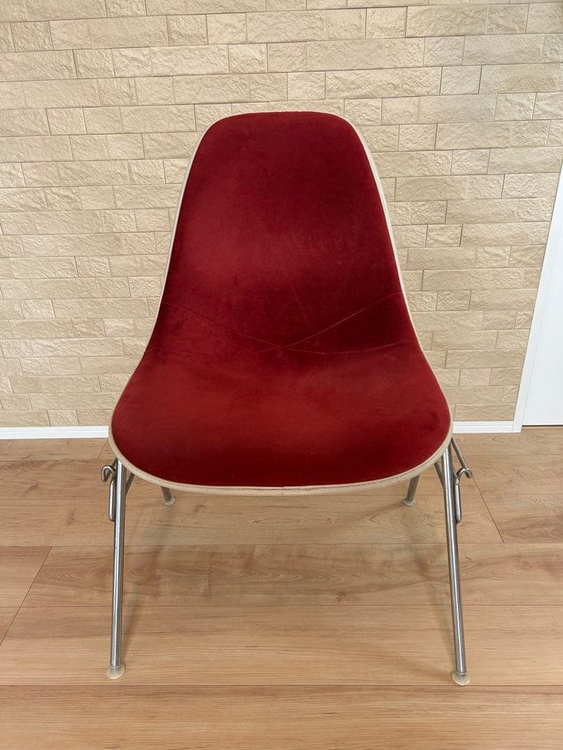 HermanMiller ハーマンミラー　Eames イームズワインレッド