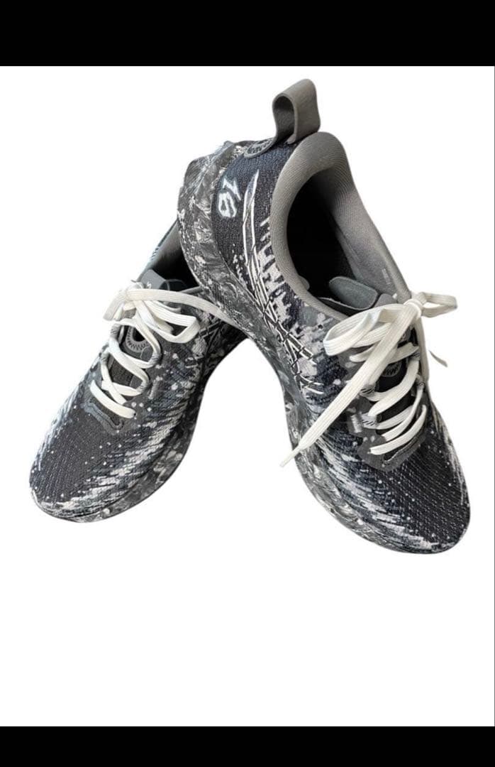 市*ー様 アシックス NOOSA TRI 16 ランニングシューズ　28.0cm