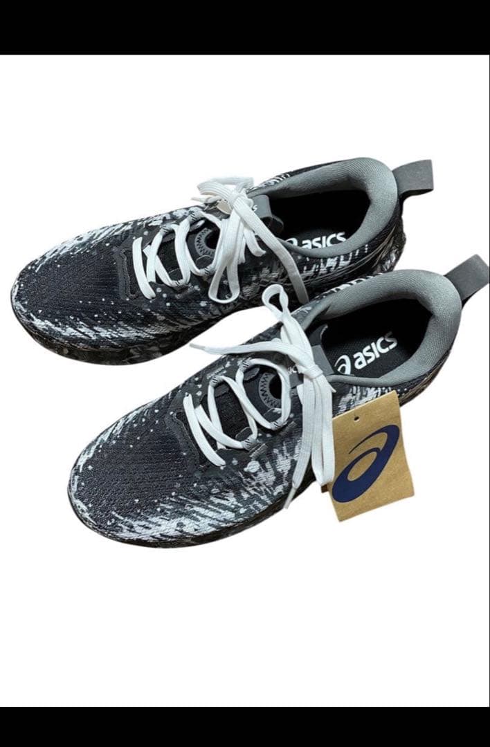 市*ー様 アシックス NOOSA TRI 16 ランニングシューズ　28.0cm